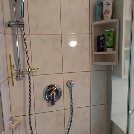 Urige Gemuetliche 64 M2 In Dielheim, Naehe Heidelberg Apartment *